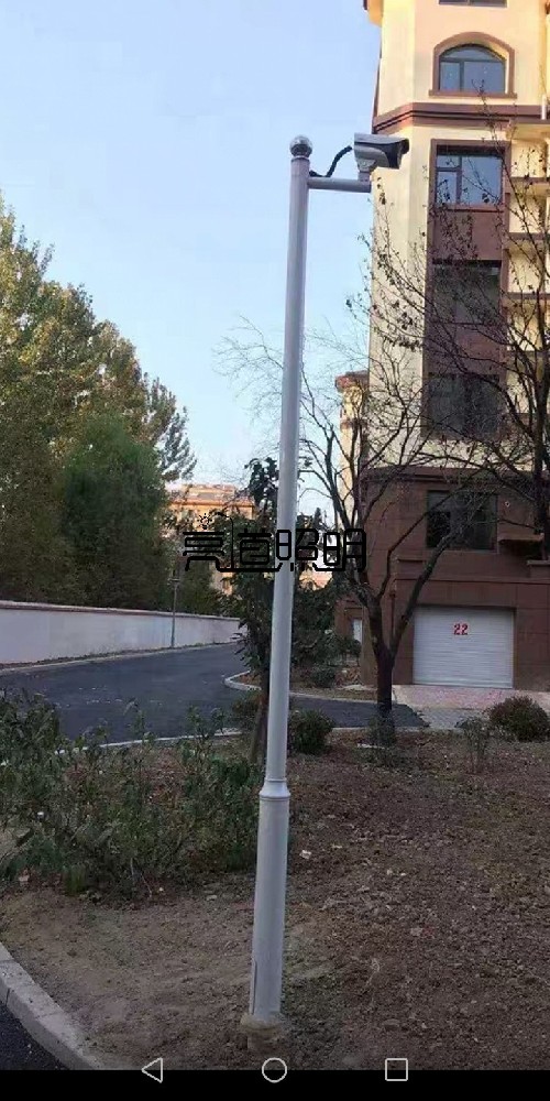 山西路燈桿 太陽(yáng)能供電監(jiān)控 道路監(jiān)控立桿